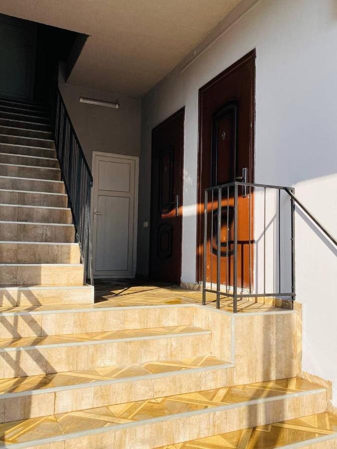 Naziti House Hotel บาทูมิ ภายนอก รูปภาพ