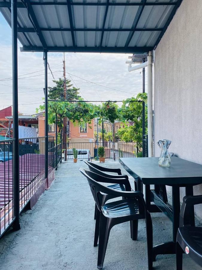 Naziti House Hotel บาทูมิ ภายนอก รูปภาพ